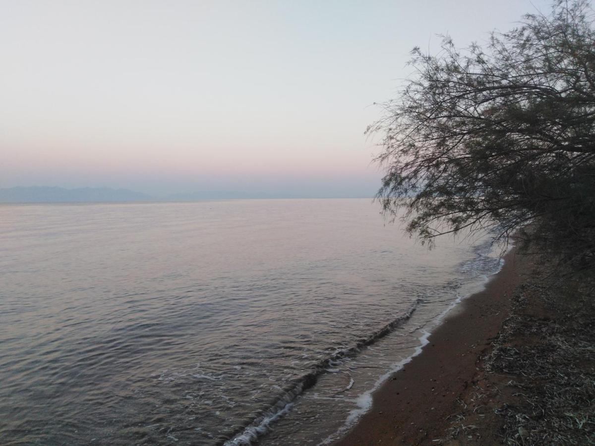 Golden Sea Villa Kalamata Exterior foto